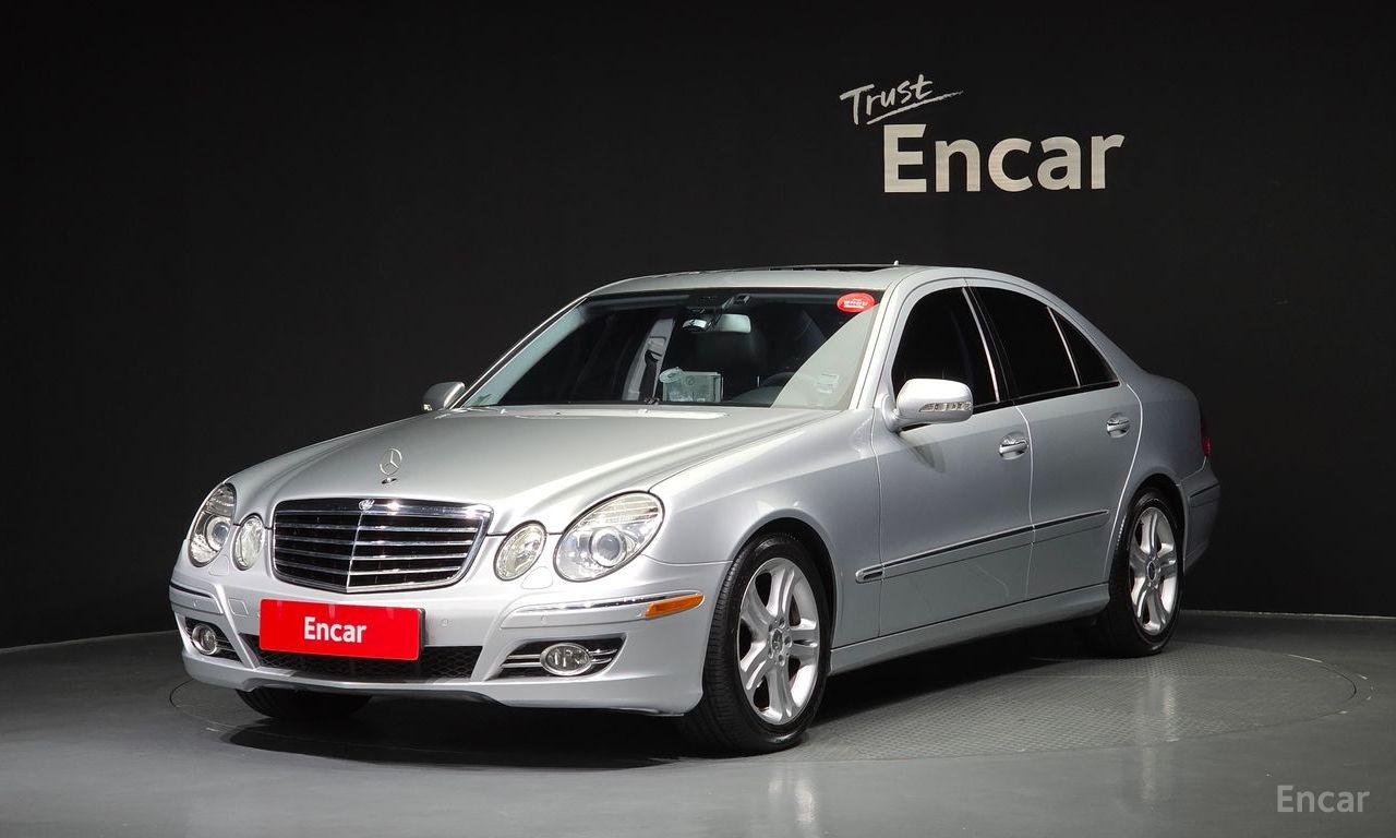 Mercedes-Benz E-Class W211