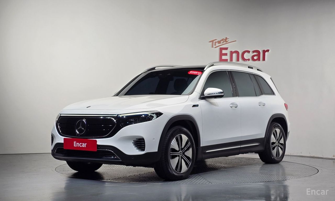 Mercedes-Benz EQB X243
