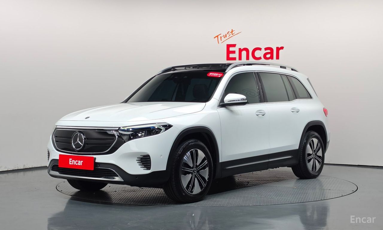 Mercedes-Benz EQB X243