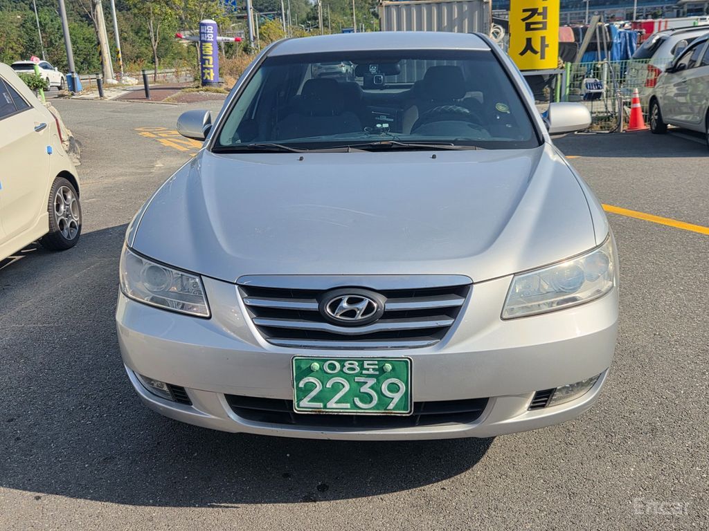Hyundai NF Sonata