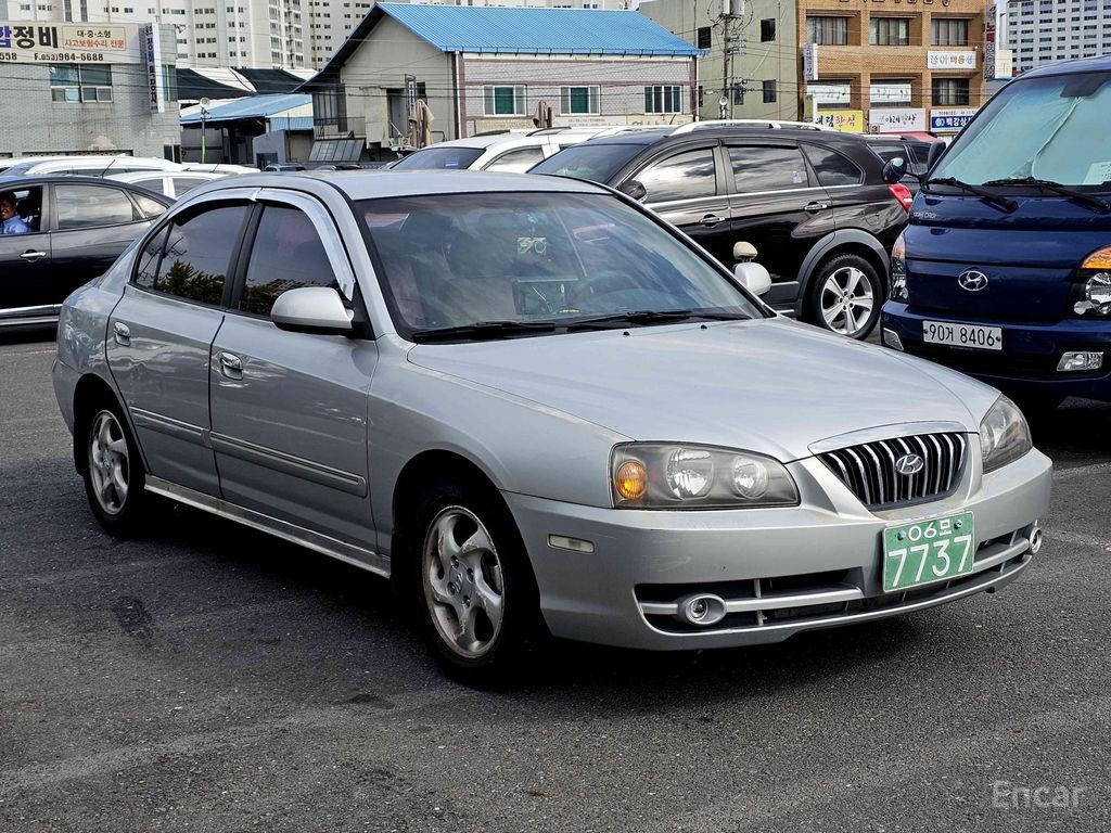 Hyundai Avante XD