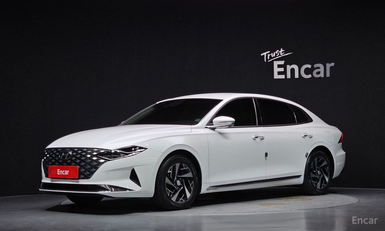 Hyundai Grandeur IG hybrid