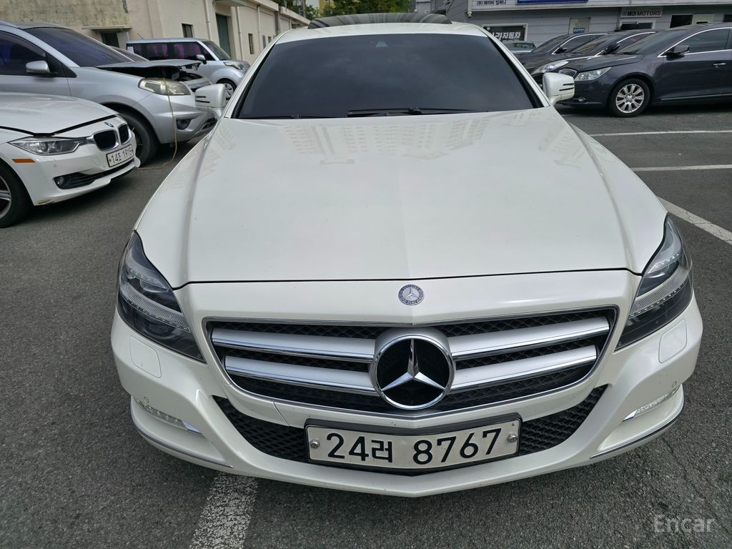 Mercedes-Benz CLS-Class W218
