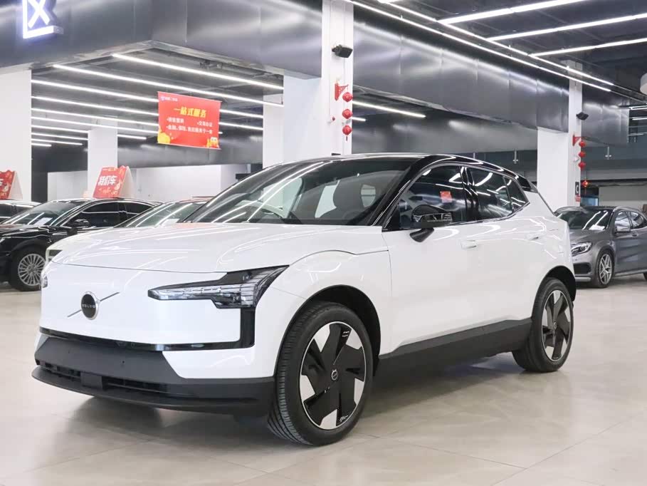 Volvo EX30