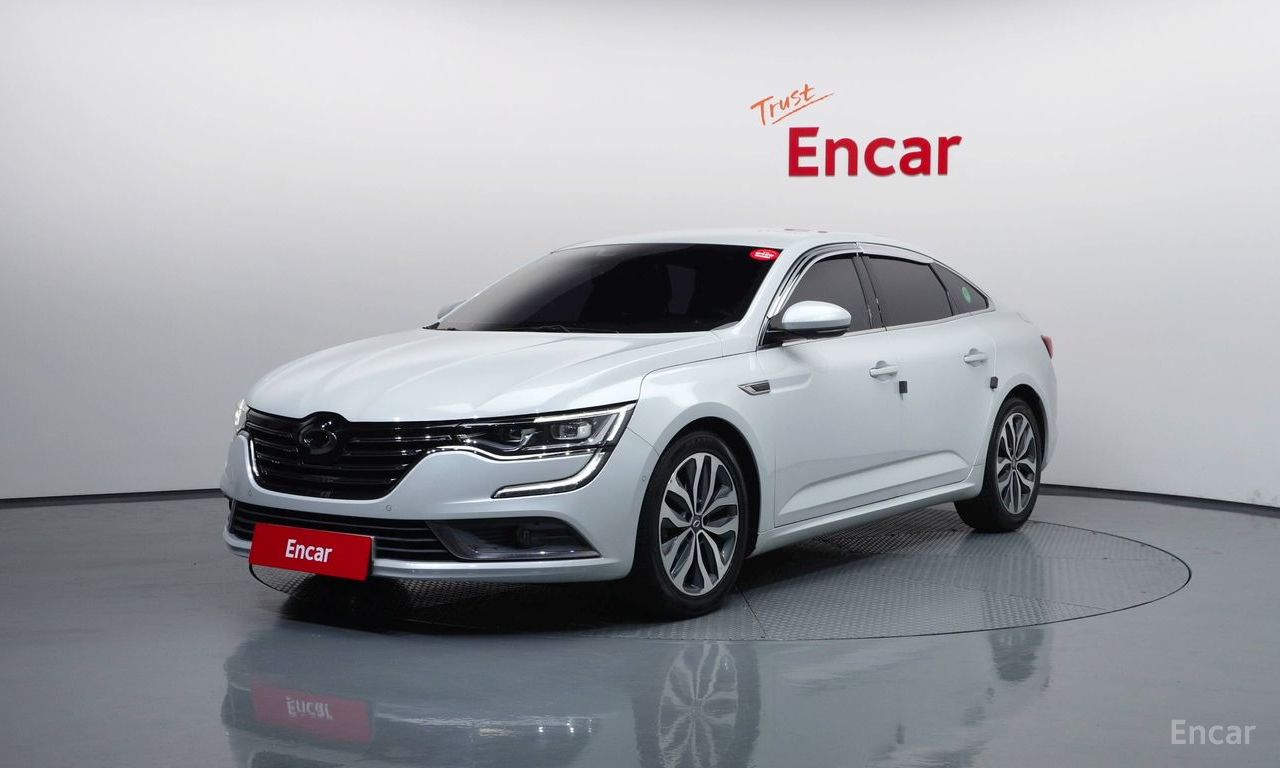 Renault SM6