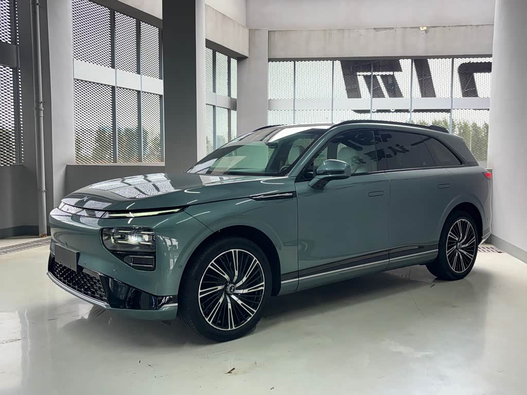 Xpeng G9