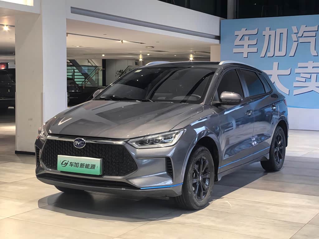 BYD E2