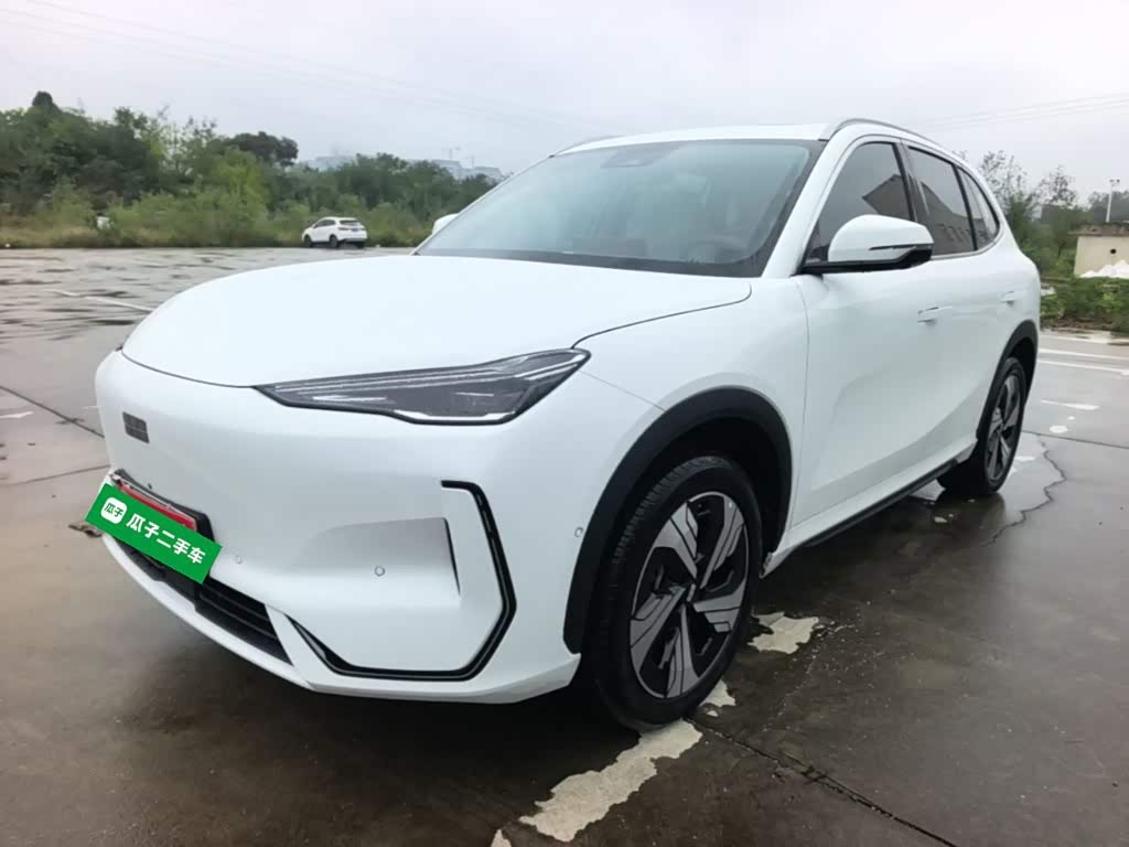 Geely Galaxy Galaxy E5