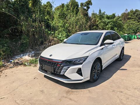Dongfeng Aeolus Yixuan Max