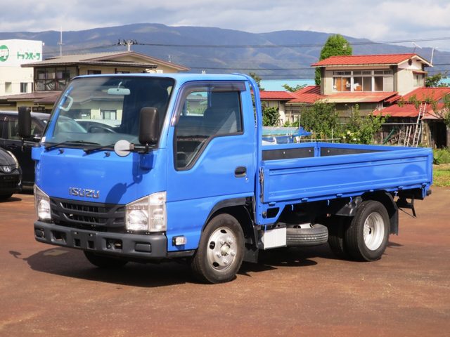 Isuzu Elf