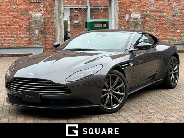 Aston Martin DB11