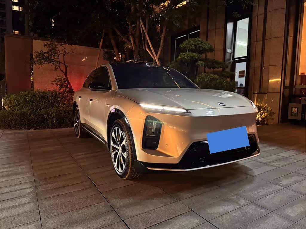 NIO EC6