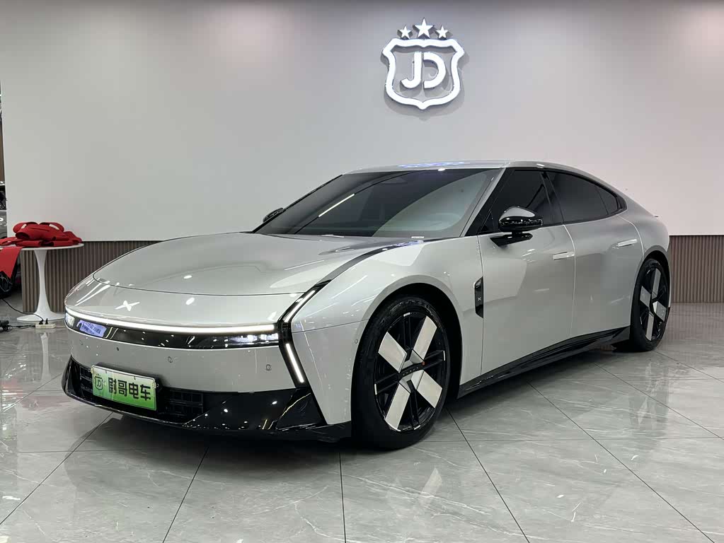 Xpeng P7