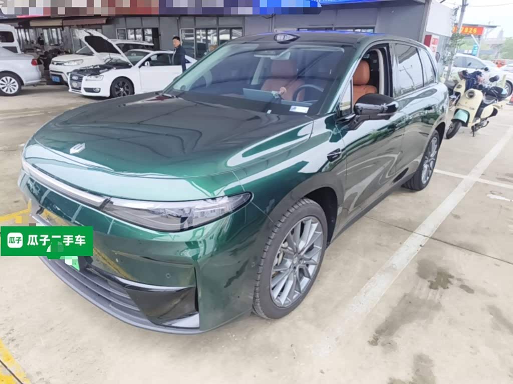 Leapmotor C10