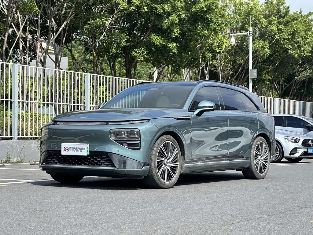 Xpeng G9