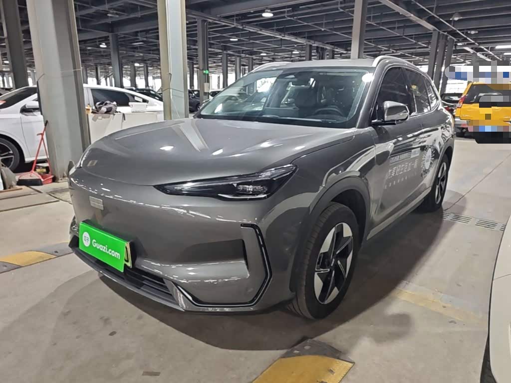 Geely Galaxy Galaxy E5