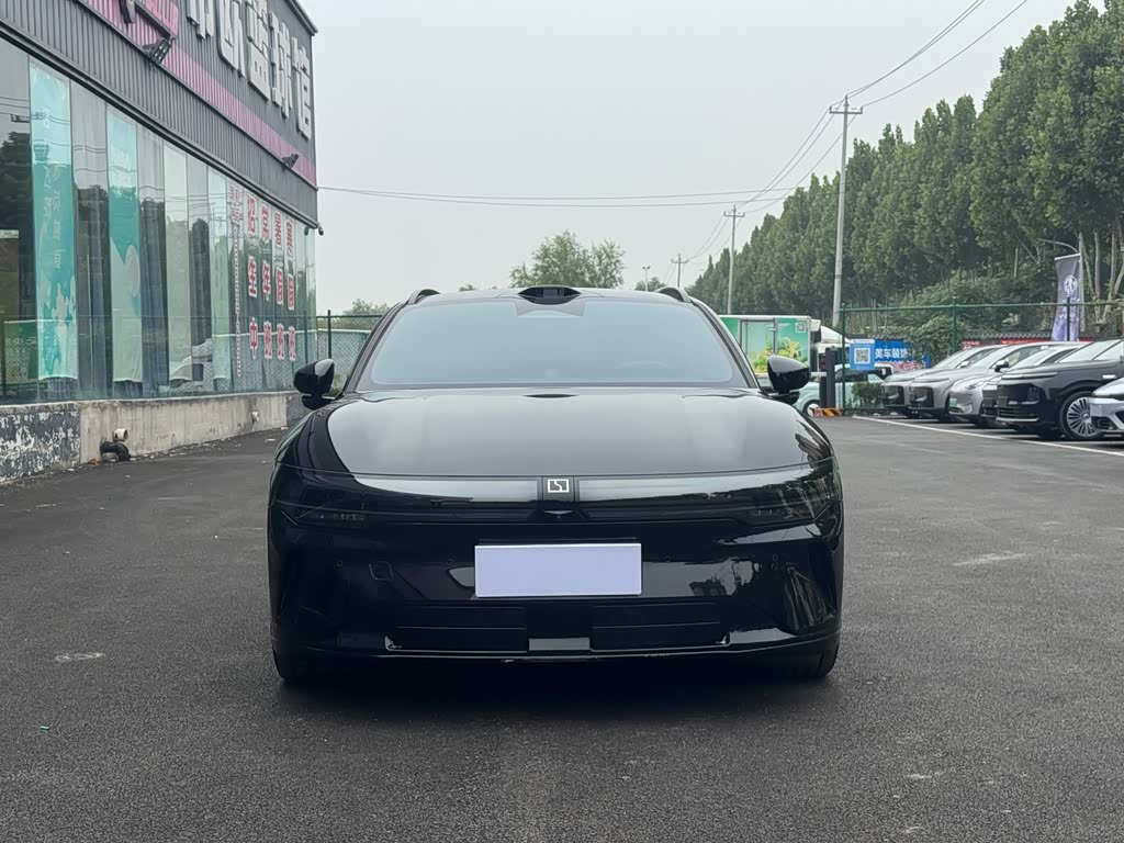 Zeekr 007GT