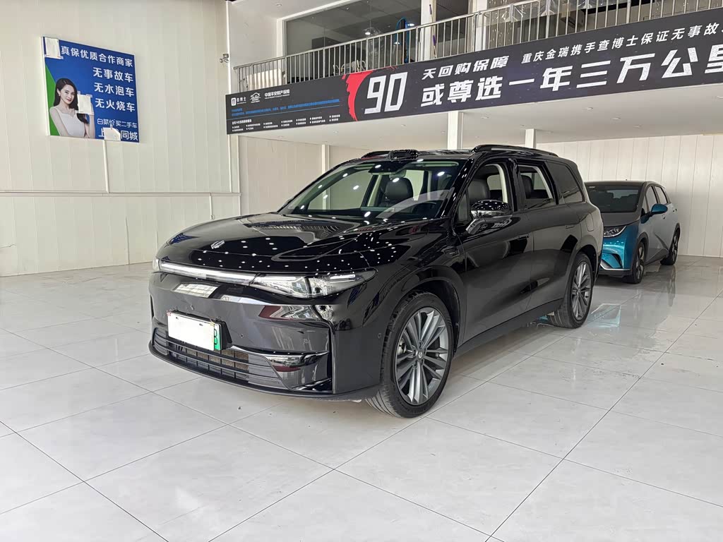 Leapmotor C16