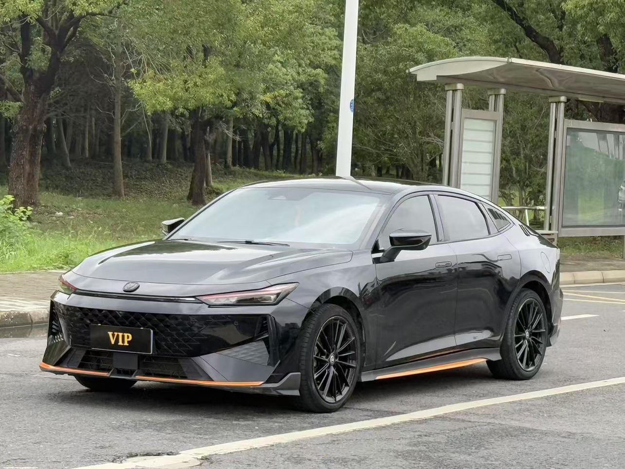 Changan UNI-V