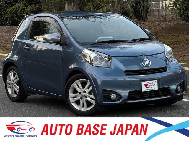 Toyota iQ