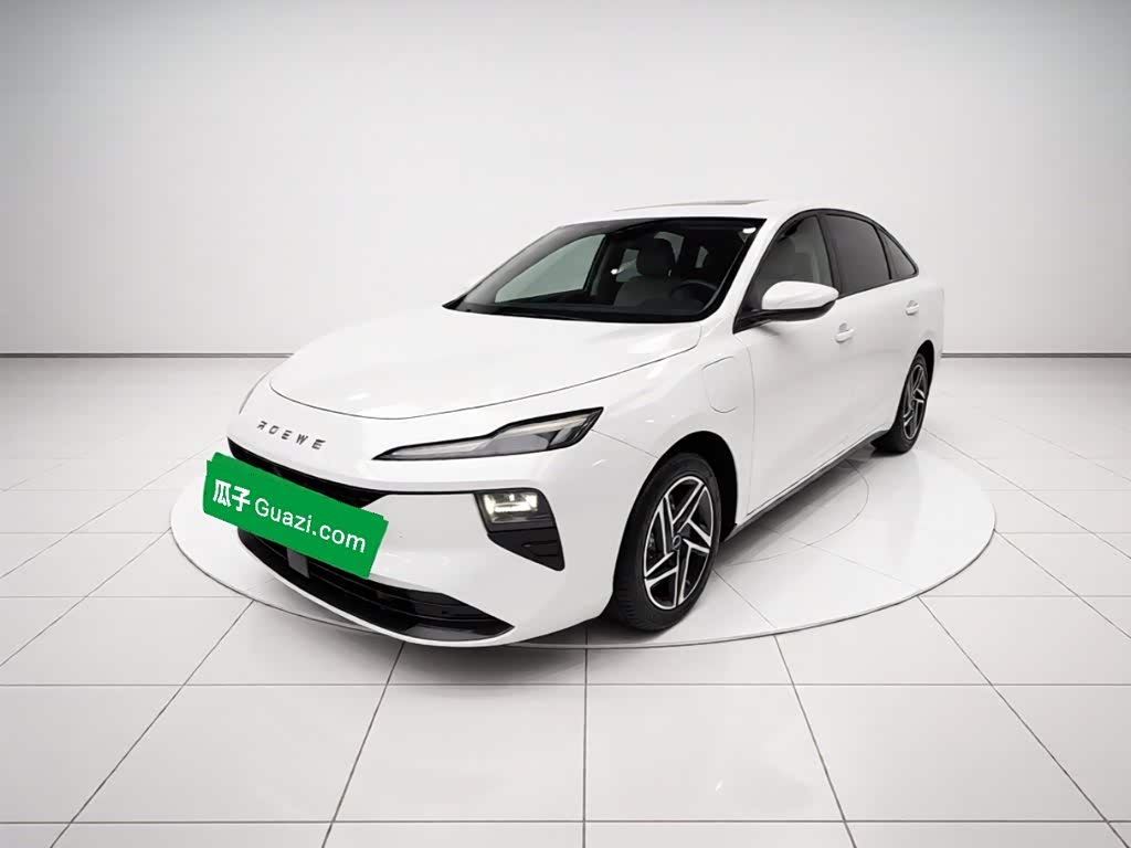 Roewe D6