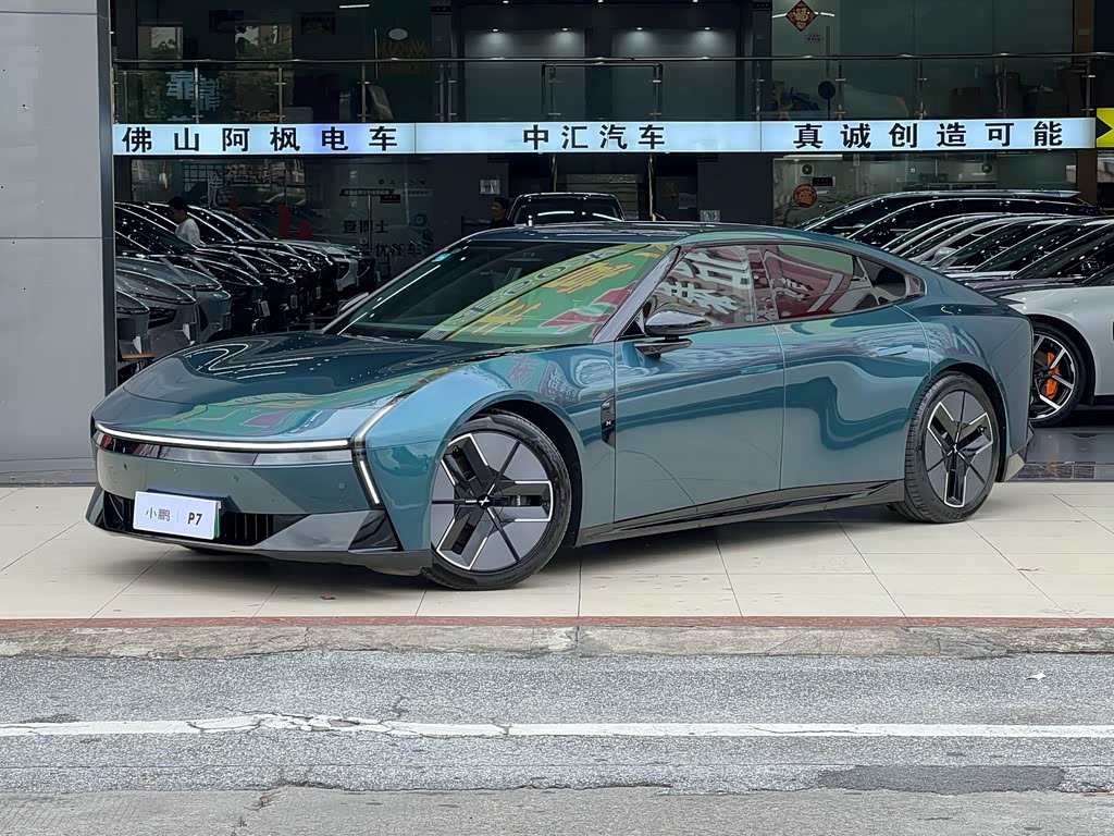 Xpeng P7