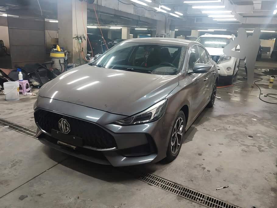 MG 5