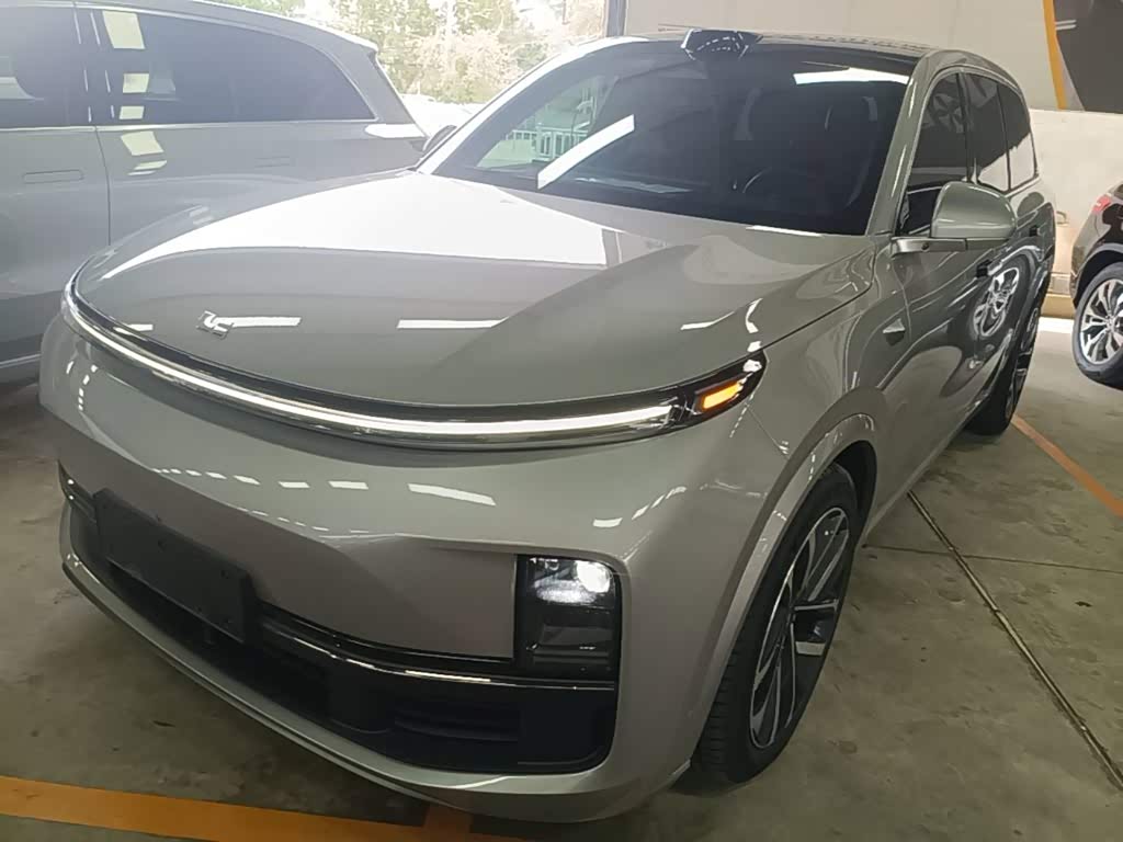 Li Auto L9