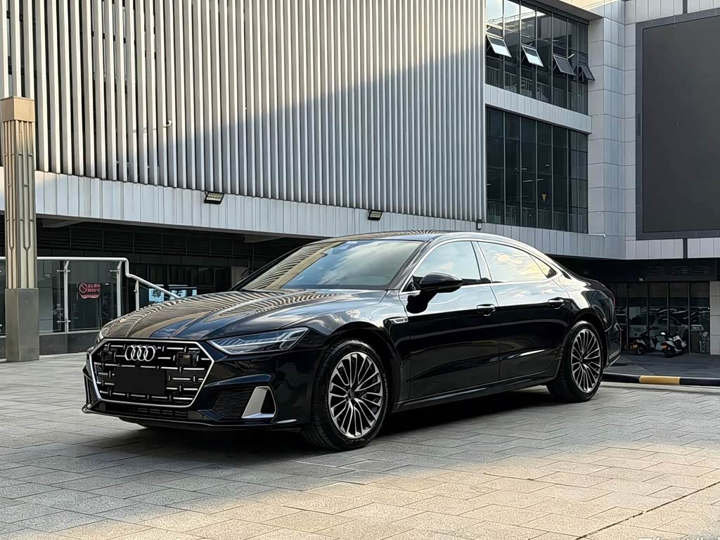 Audi A7L