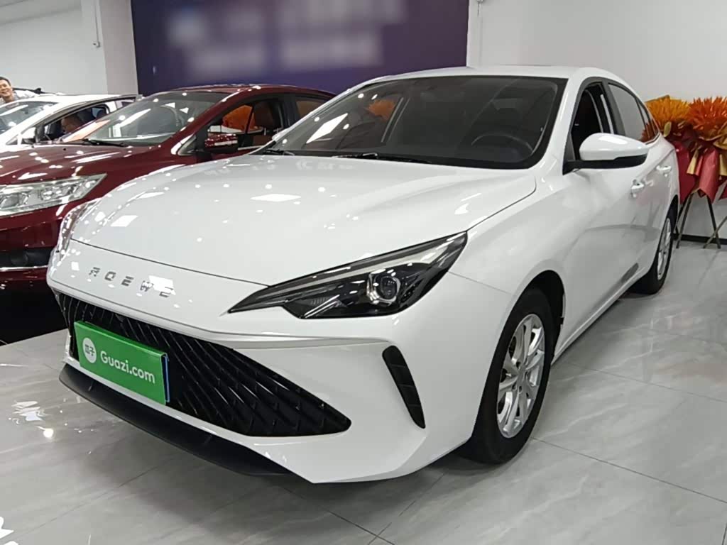Roewe i5