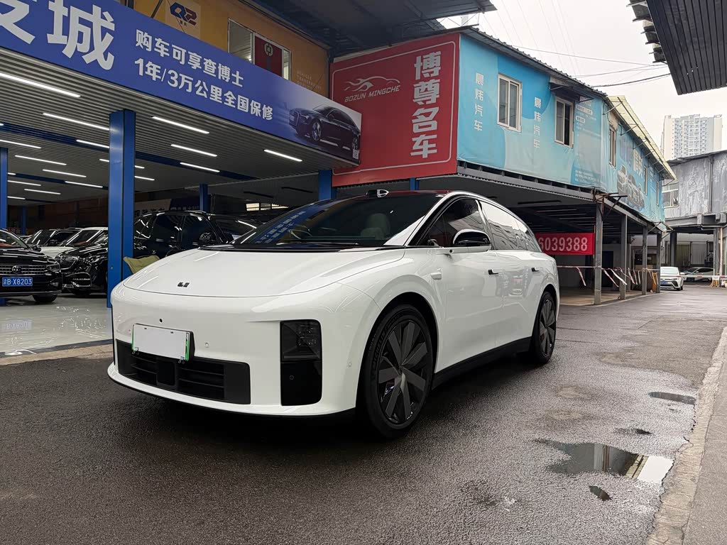 Li Auto i6
