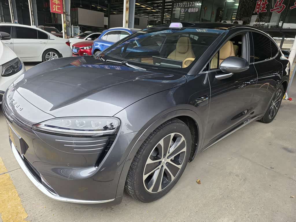 Luxeed R7