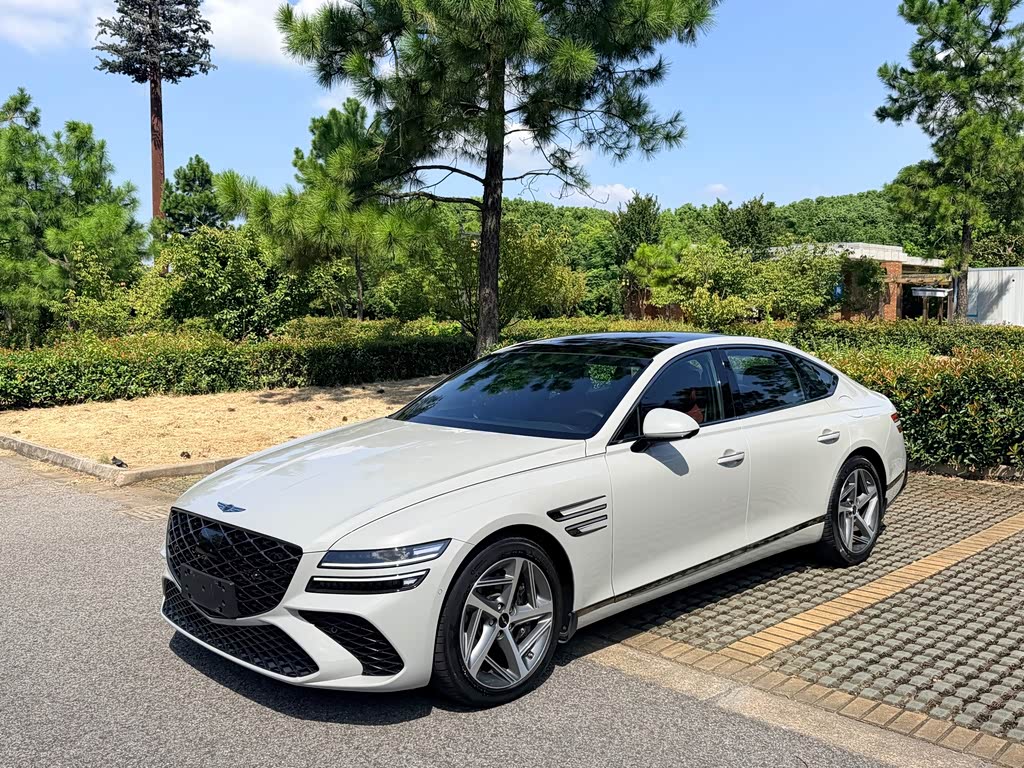 Genesis G80