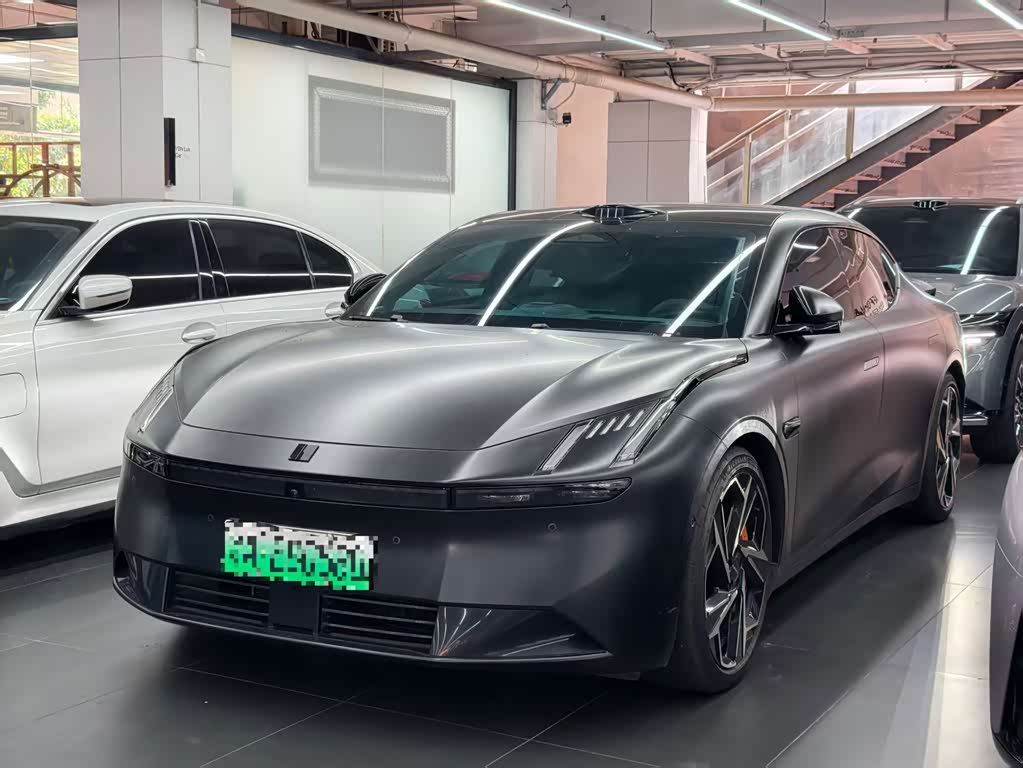 Lynk & Co Z10