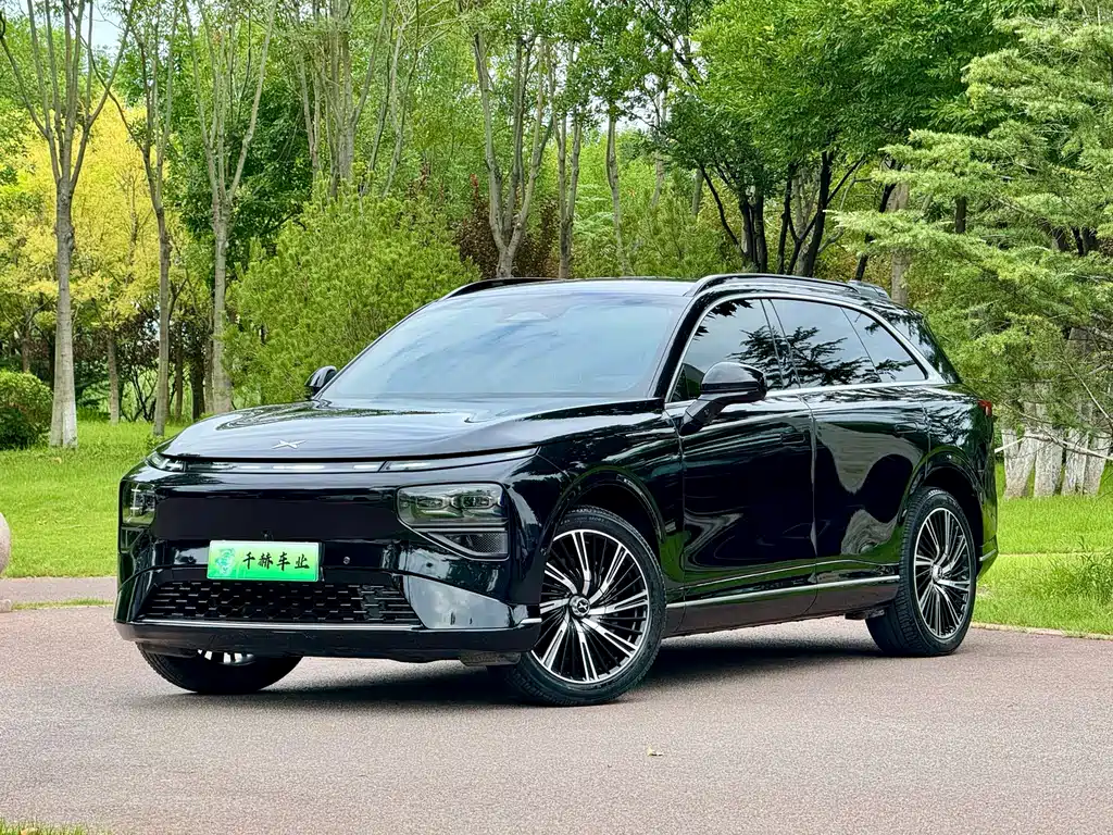 Xpeng G9