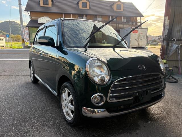 Daihatsu Mira Gino