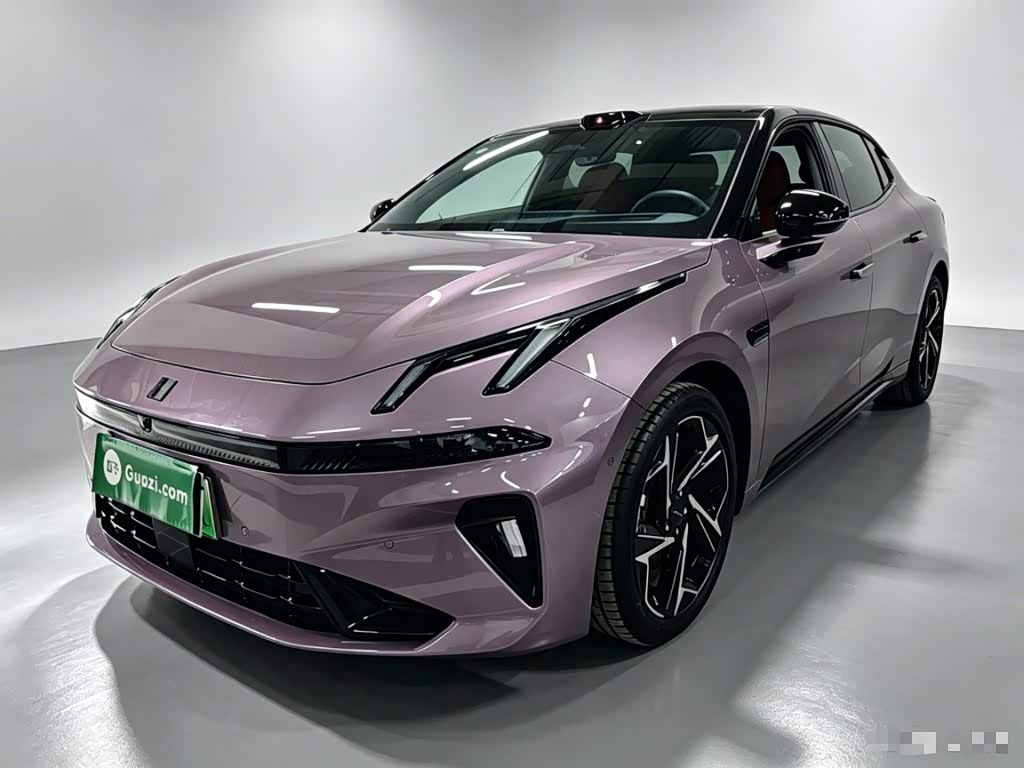 Lynk & Co 07 EM-P