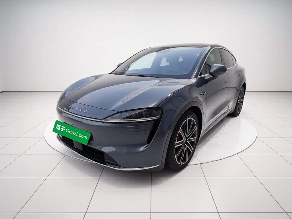 Luxeed R7