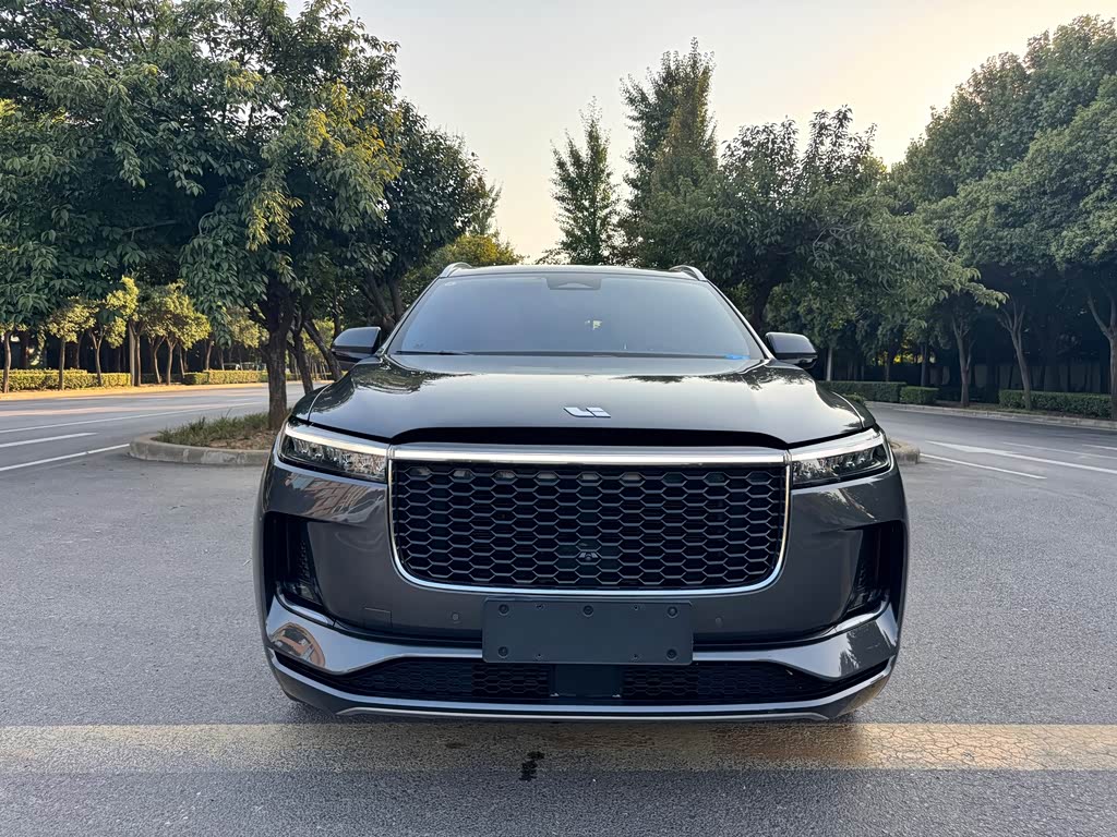 Li Auto ONE