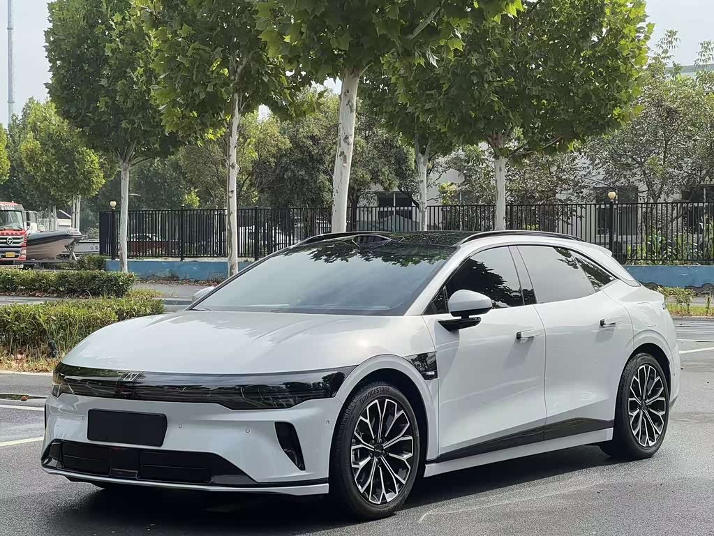 Zeekr 007GT