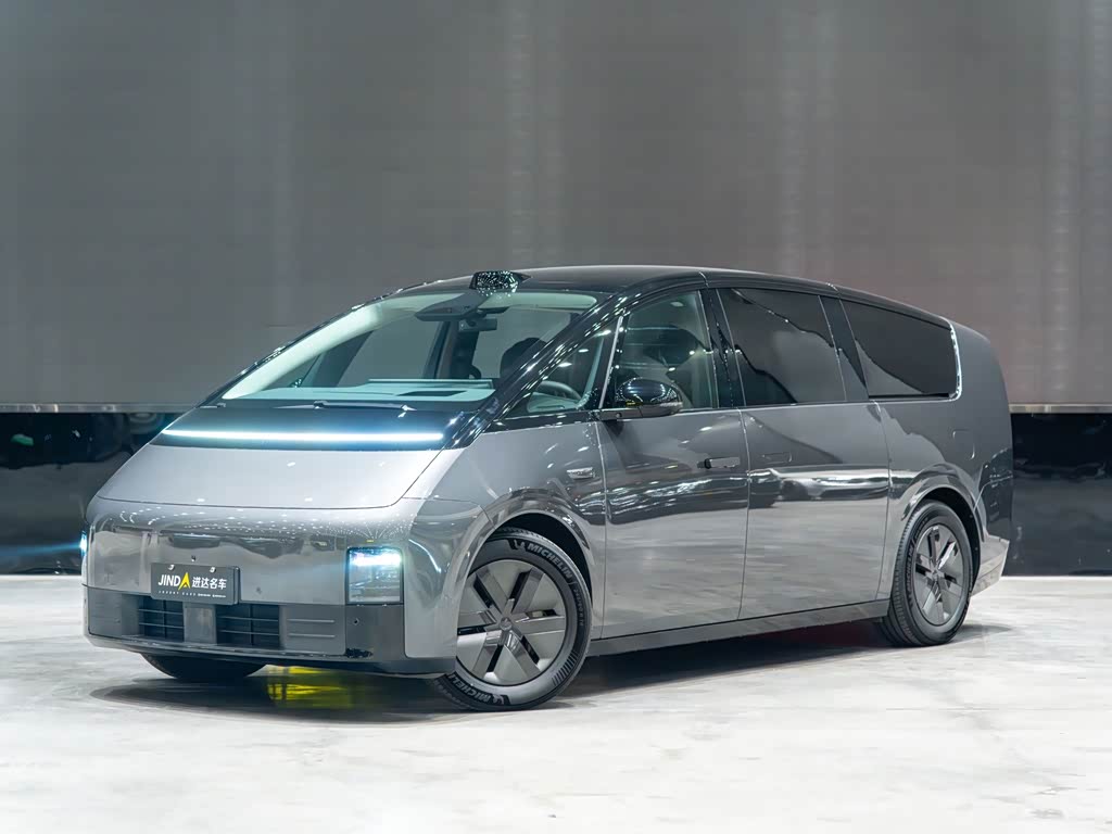 Li Auto MEGA