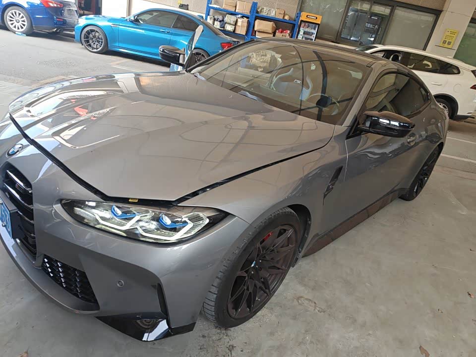BMW M4