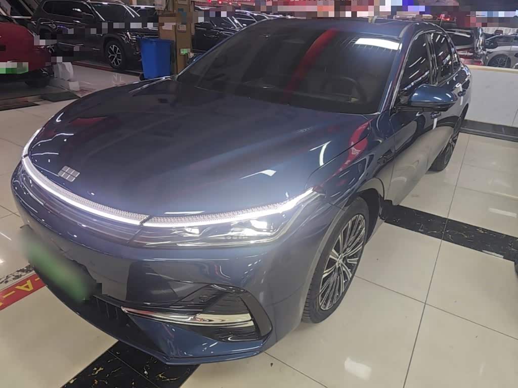 Geely Galaxy Galaxy A7 EM