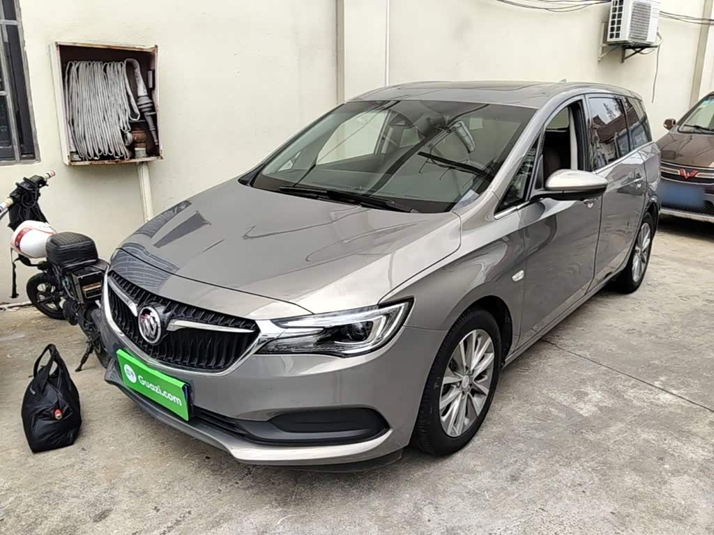 Buick GL6