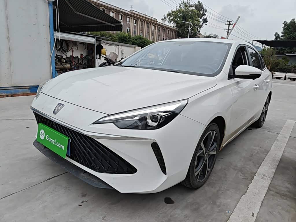 Roewe i5