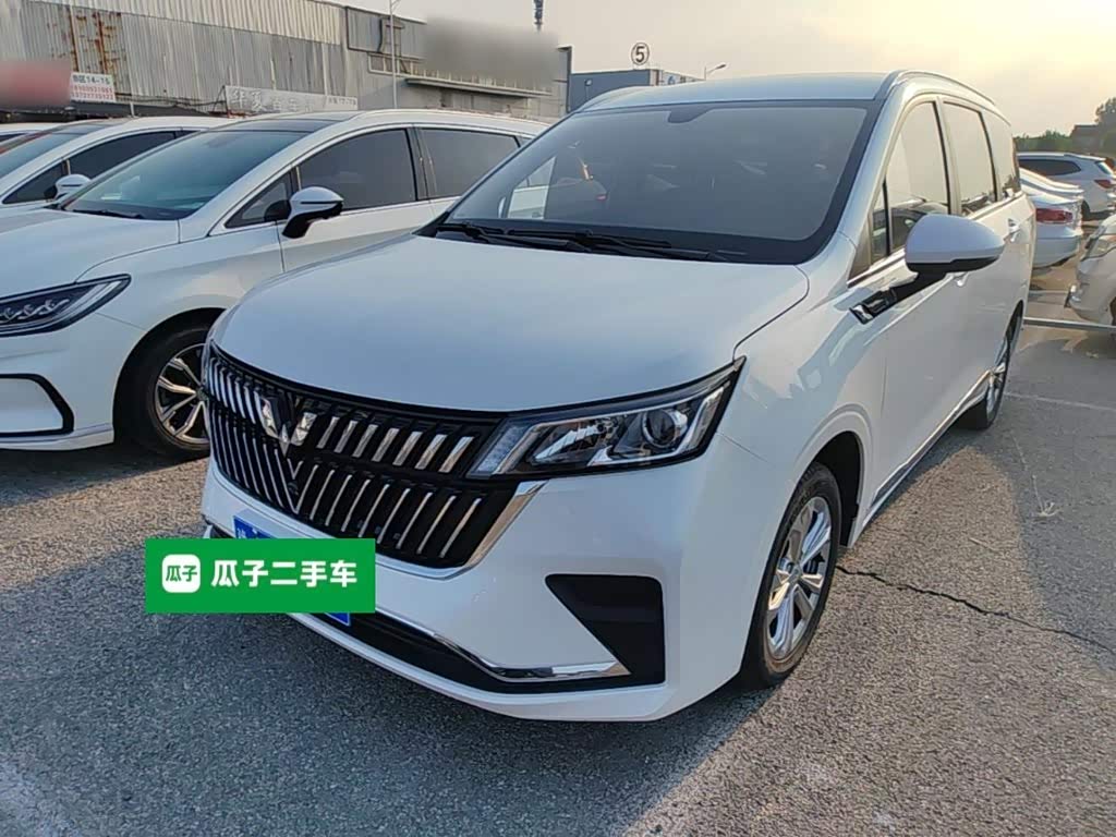 Wuling Jiachen