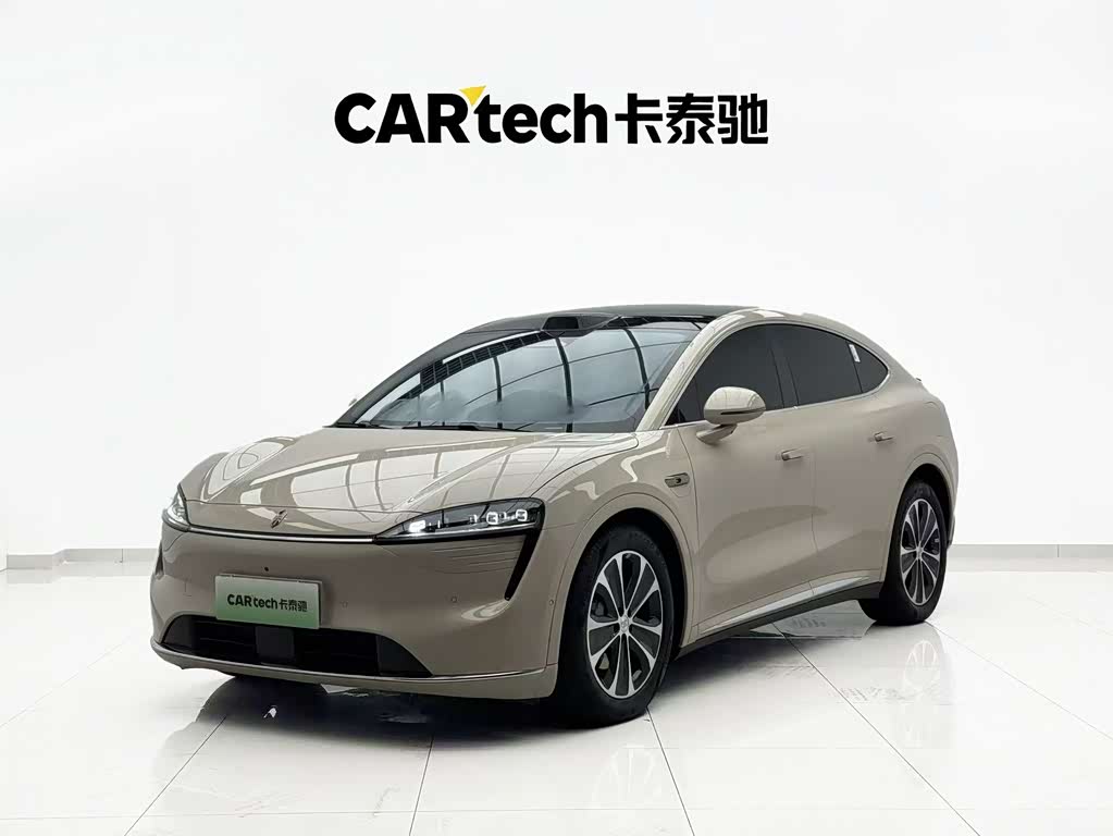 Luxeed R7