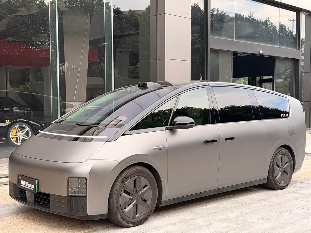 Li Auto MEGA