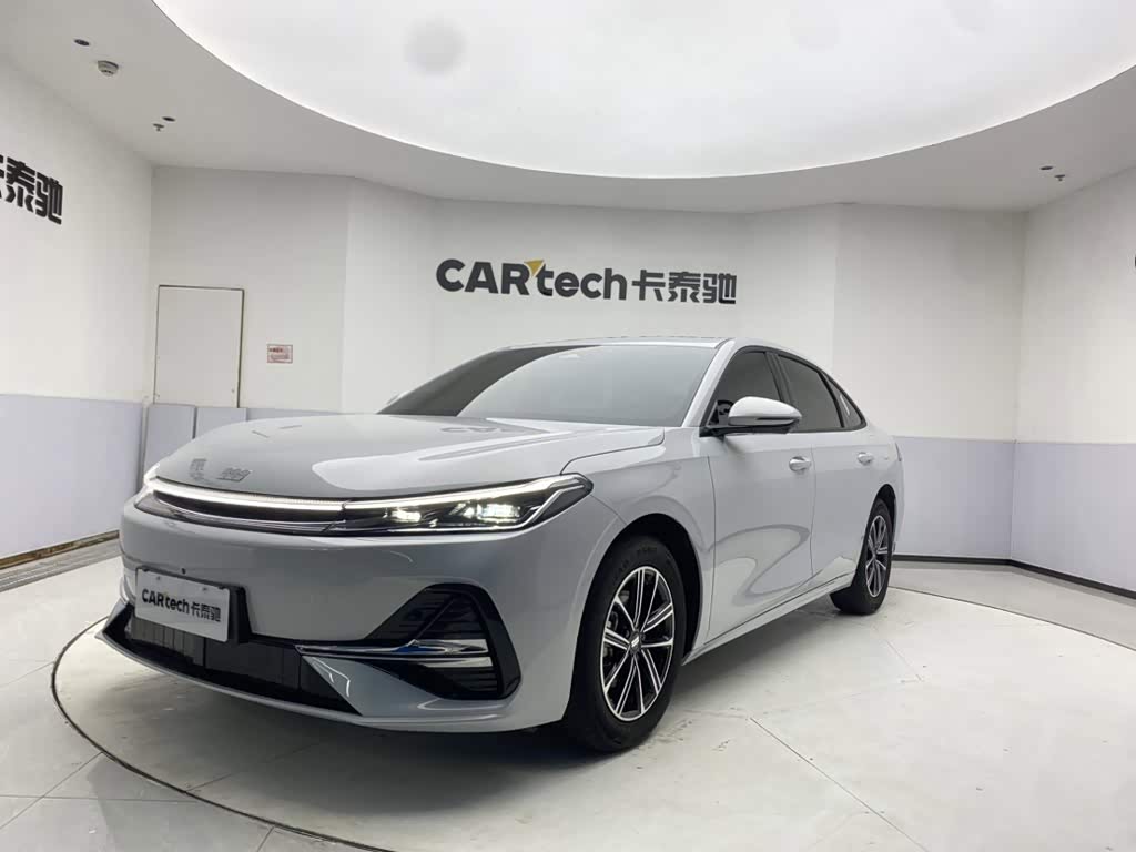 Geely Galaxy Galaxy A7 EM