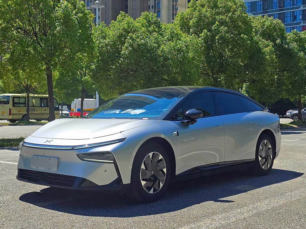 Xpeng P7